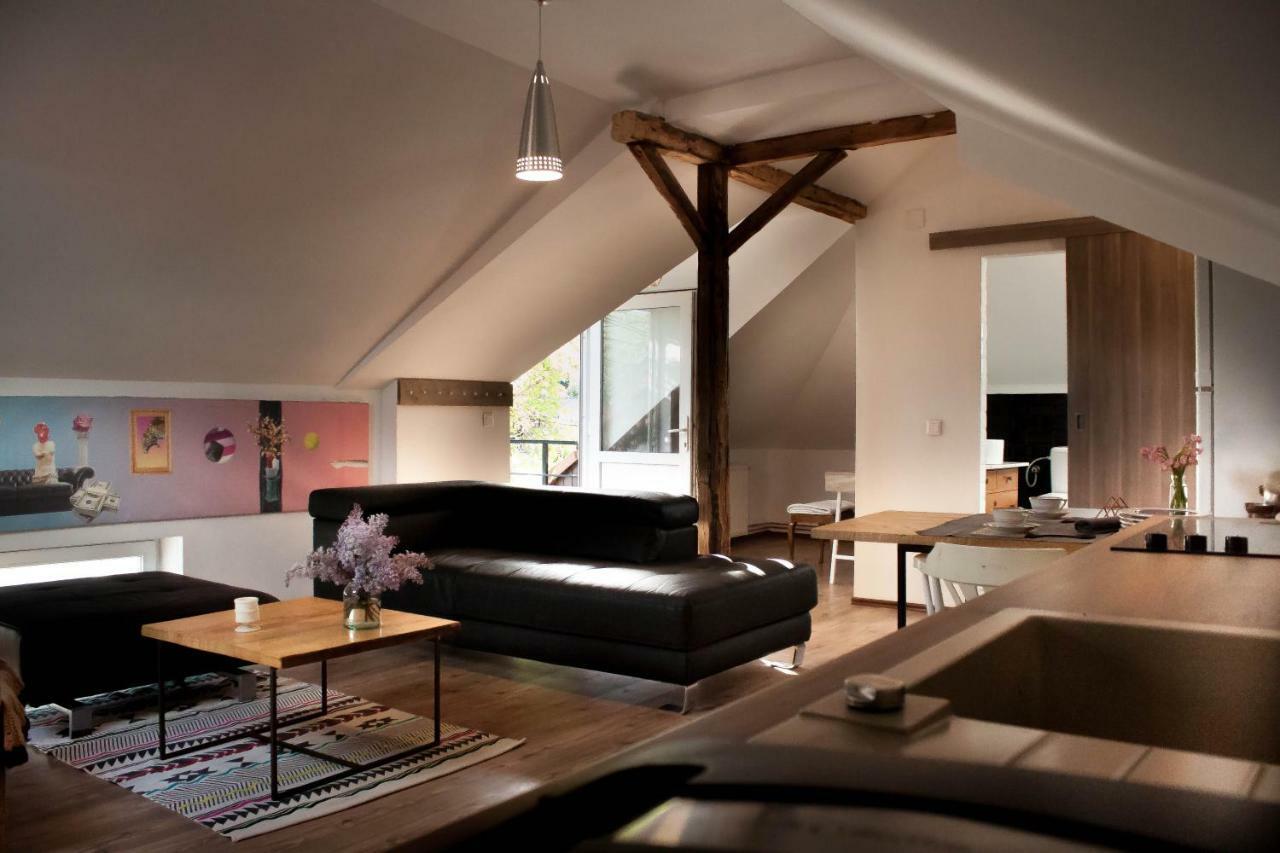 Cotton Loft Lägenhet Alba Iulia Exteriör bild